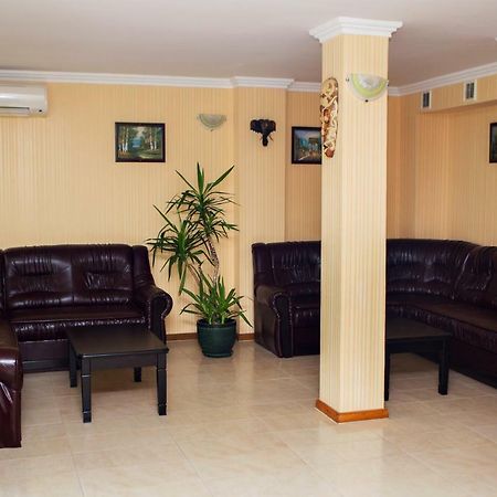 Hotel Еника Varna Esterno foto