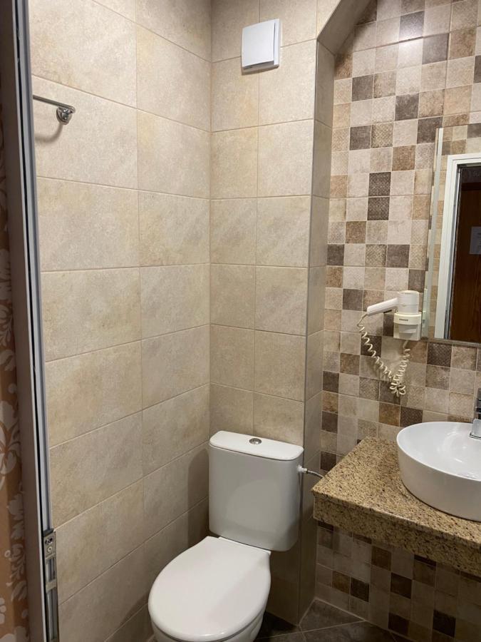 Hotel Еника Varna Esterno foto